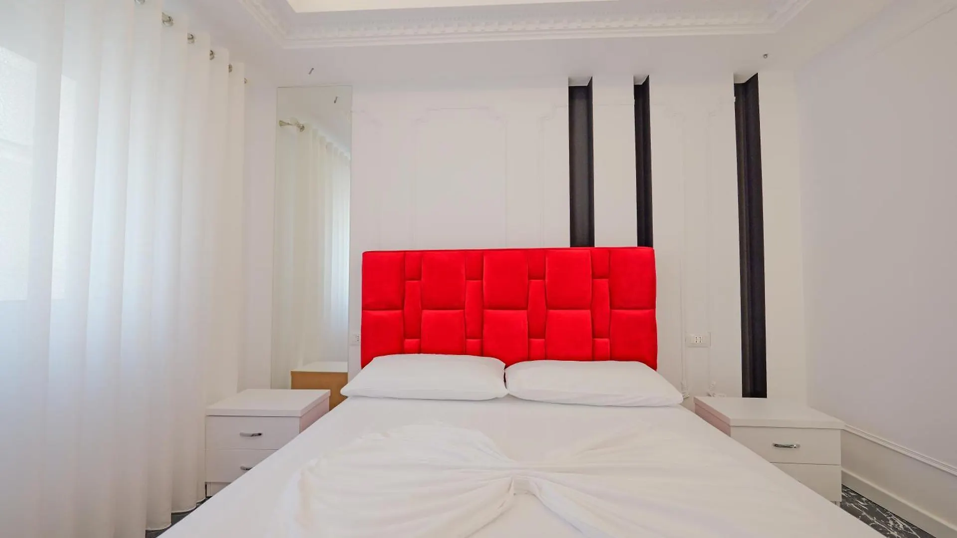 New Beach Suite Саранда Апартаменты